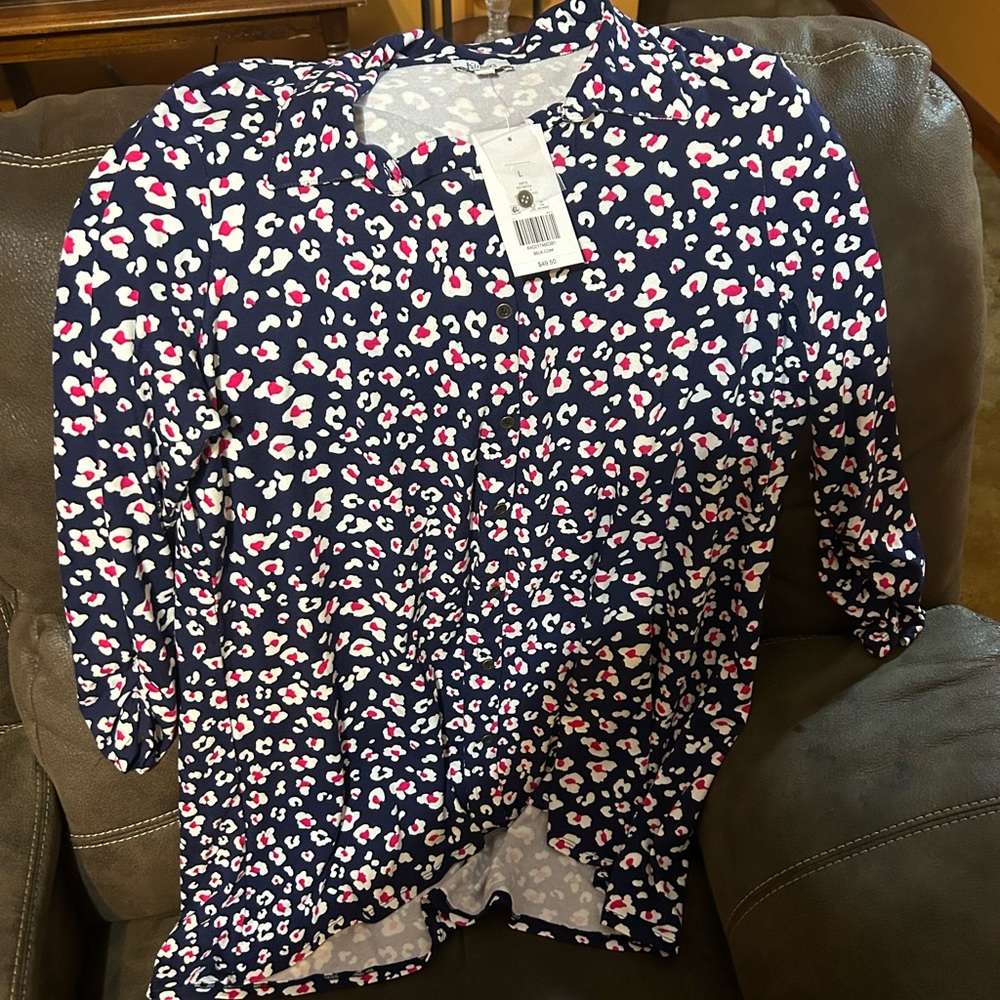 Button Down Nwt - image 1